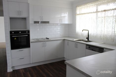 Property photo of 8 Willow Street Willow Vale NSW 2575