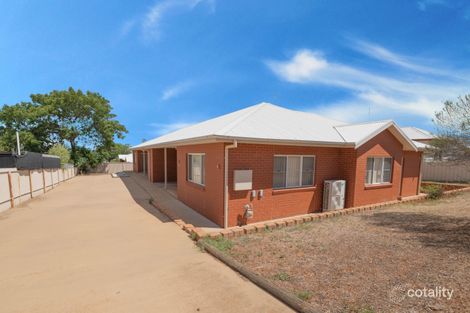 2/5a Kookaburra St, Parkes, NSW 2870