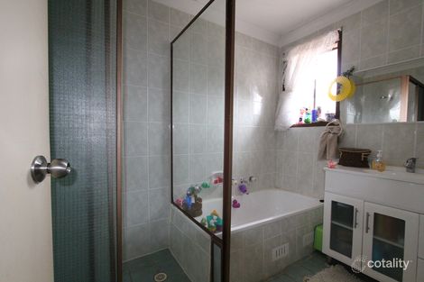 Property photo of 1/4 Mary Street Macquarie Fields NSW 2564