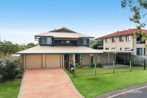 34 Burbank Rd, Birkdale, QLD 4159