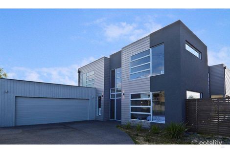 Property photo of 3 Gleneagles Close Torquay VIC 3228