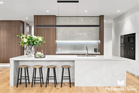 Property photo of 12 Windsor Avenue Strathmore VIC 3041