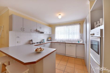 Property photo of 15 Janson Close Narre Warren South VIC 3805