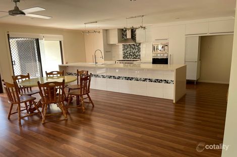 Property photo of 42 Edinburgh Road Benowa QLD 4217