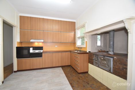Property photo of 10 Eton Street East Toowoomba QLD 4350