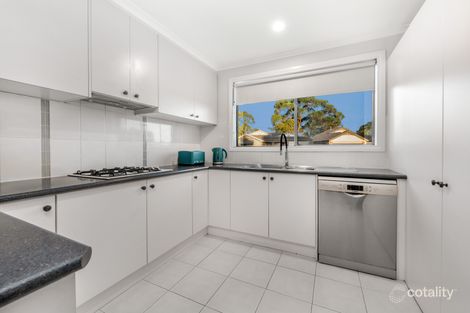 Property photo of 2 Grand Central Boulevard Pakenham VIC 3810