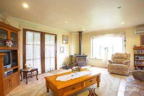Property photo of 10 Bruce Street Fawkner VIC 3060