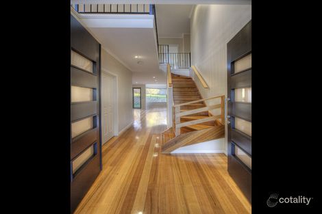Property photo of 15 Lawrence Drive Berwick VIC 3806