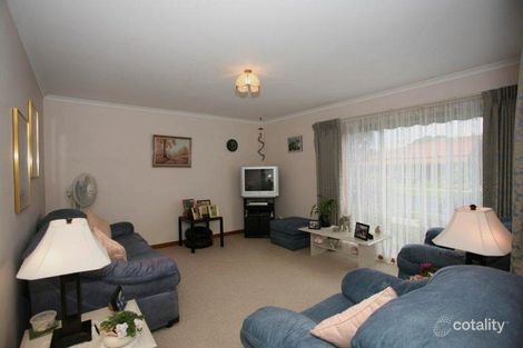 Property photo of 46 Strathavan Drive Berwick VIC 3806