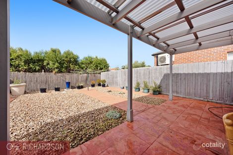 Property photo of 2/12 Halladale Avenue Wyndham Vale VIC 3024