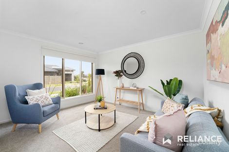 Property photo of 21 Topper Street Werribee VIC 3030