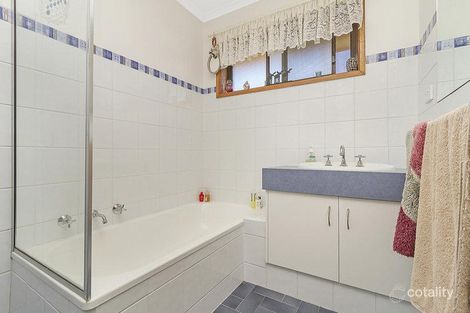 Property photo of 22 Luringa Close Craigmore SA 5114