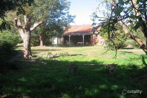 Property photo of 133 Welshpool Road East Lesmurdie WA 6076