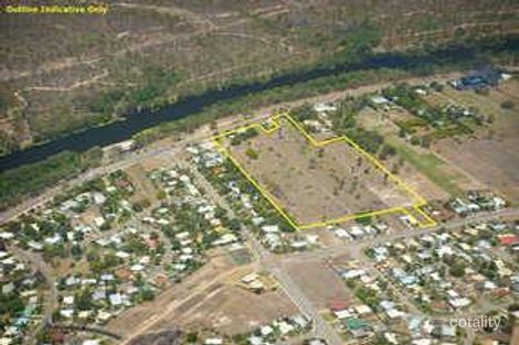Property photo of 1129-1135 Riverway Drive Rasmussen QLD 4815