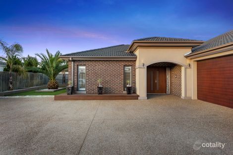 Property photo of 13 Alvis Close Taylors Hill VIC 3037