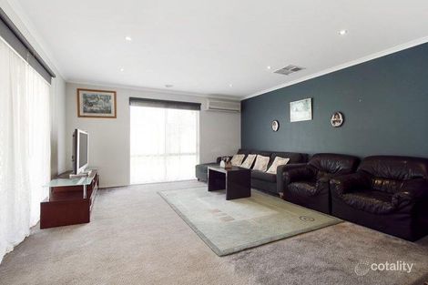 Property photo of 147 Keylana Drive Keysborough VIC 3173