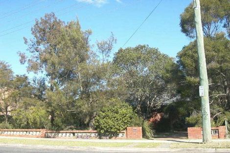 Property photo of 13 Hosking Crescent Glenfield NSW 2167