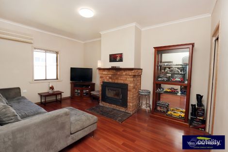 Property photo of 33 Shaw Street Yass NSW 2582