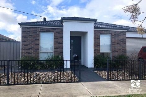 4a Lorna Cres, Sunshine West, VIC 3020