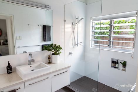 Property photo of 19 Currawan Street Warana QLD 4575