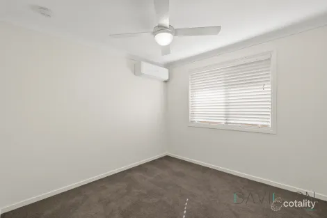 Property photo of 40 Ziedan Drive Mudgeeraba QLD 4213