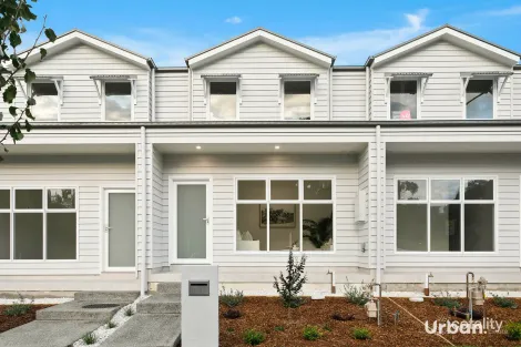 79 Broughton Ave, Tullimbar, NSW 2527