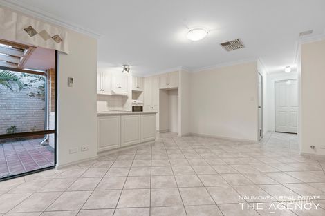 55a Hillsborough Dr, Nollamara, WA 6061