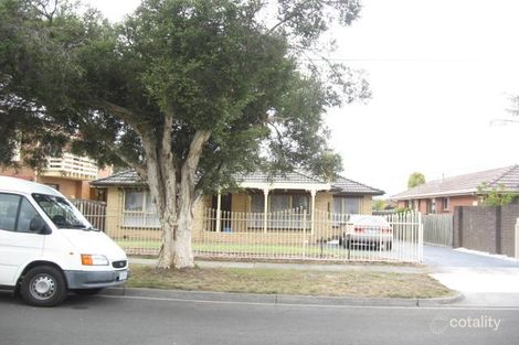 5 Pearson St, Dandenong North, VIC 3175