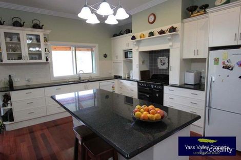 Property photo of 1402 Burrinjuck Road Burrinjuck NSW 2582