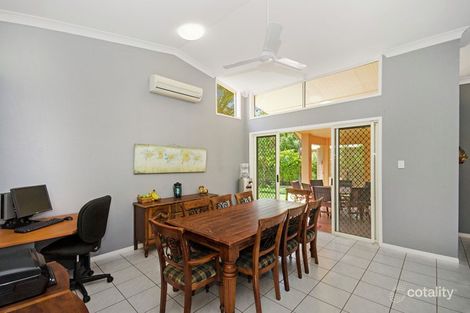 Property photo of 18 Luke Court Bushland Beach QLD 4818