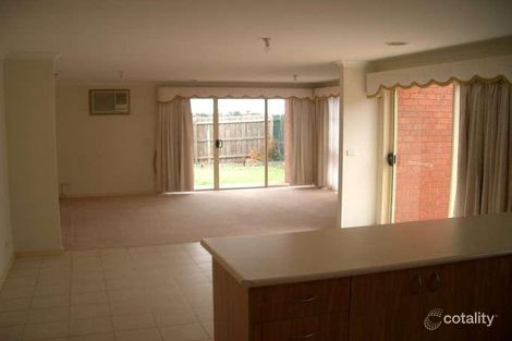 Property photo of 27 Gowanbrae Drive Gowanbrae VIC 3043