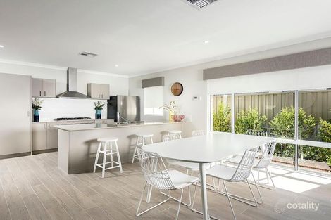 Property photo of 623 Auburn Lane Forrestfield WA 6058