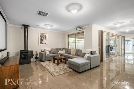 Property photo of 3 Macpherson Circuit Cranbourne East VIC 3977