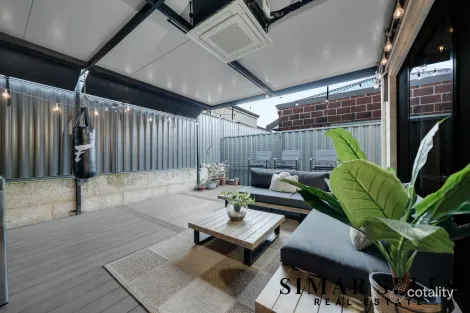 Property photo of 20 Strumpshaw Road Aveley WA 6069