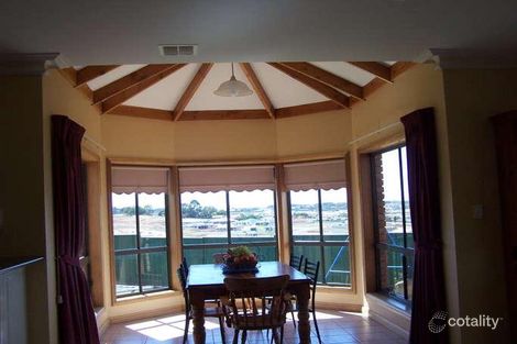 25 Auvale Cres, Mount Gambier, SA 5290