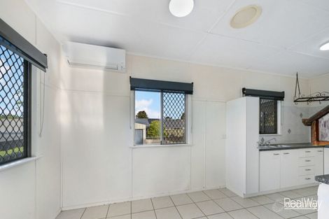 Property photo of 2 Leawarra Street Wilsonton QLD 4350