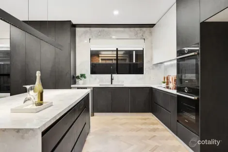 Property photo of 124 Hayfield Road Roxburgh Park VIC 3064