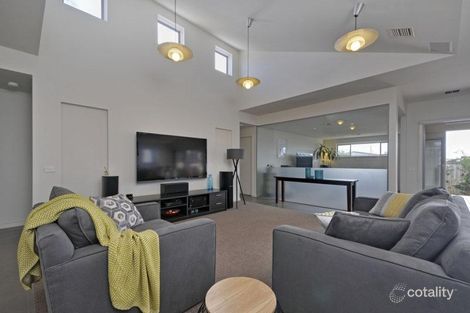 Property photo of 17 Graduate Place Traralgon VIC 3844