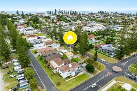 31 WOOLI ST, YAMBA, NSW 2464