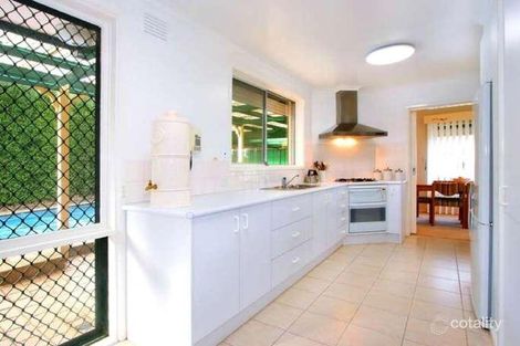 Property photo of 1 Cynisca Court Wheelers Hill VIC 3150