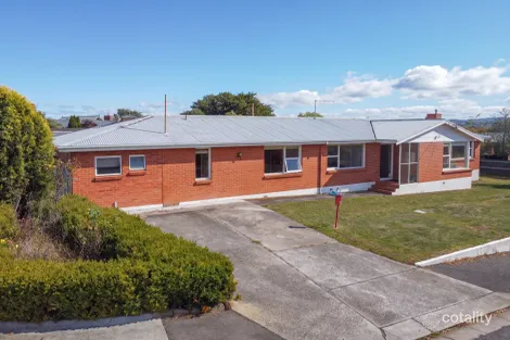 2 Rossmoyne St, Norwood, TAS 7250