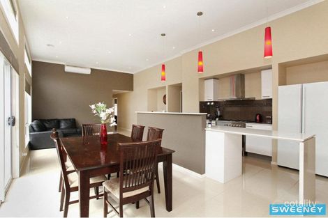 Property photo of 4 Rivoli Close Fraser Rise VIC 3336