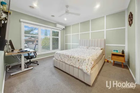 Property photo of 76 Lennon Boulevard Point Cook VIC 3030