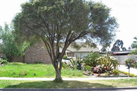 8 Holmbury Bvd, Mulgrave, VIC 3170