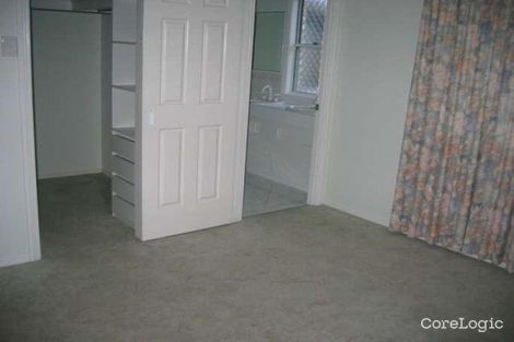 Property photo of 2 Urarii Crescent Shoal Point QLD 4750