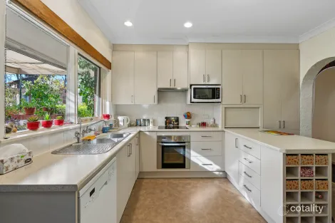 Property photo of 52 Wyatt Road Burnside SA 5066