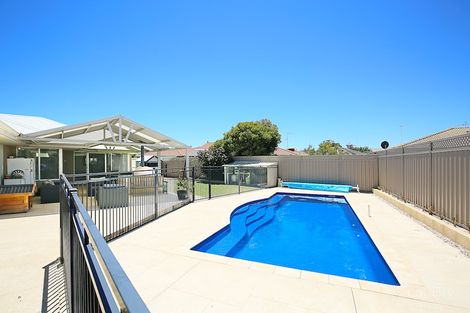 Property photo of 2 Cuvier Place San Remo WA 6210
