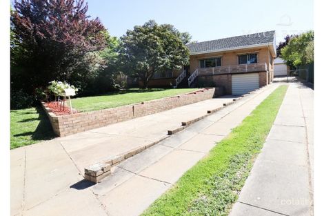14 Waratah St, Kooringal, NSW 2650