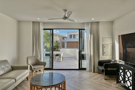 Contact Agent For Address, Hope Island, QLD 4212