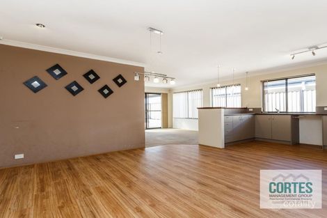 Property photo of 90 Camden Boulevard Aubin Grove WA 6164